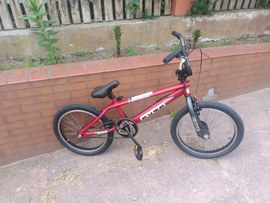 Sprzedam rower BMX wyczynowy firmy ctvc sprawny