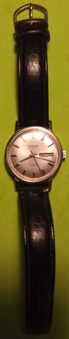 Relógio da marca Classic435432140088944644