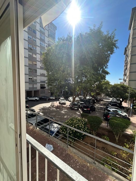 Apartamento em Carnaxide  Central