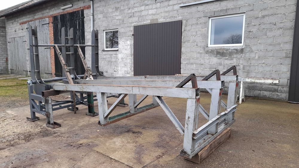 Podajnik kłody, rampa załadowcza, zasobnik Trak-Met (trak taśmowy)