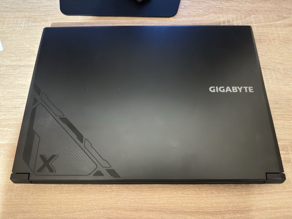 Продам ноутбук Gigabyte G6X 9KG 2024 (без клавіатури)