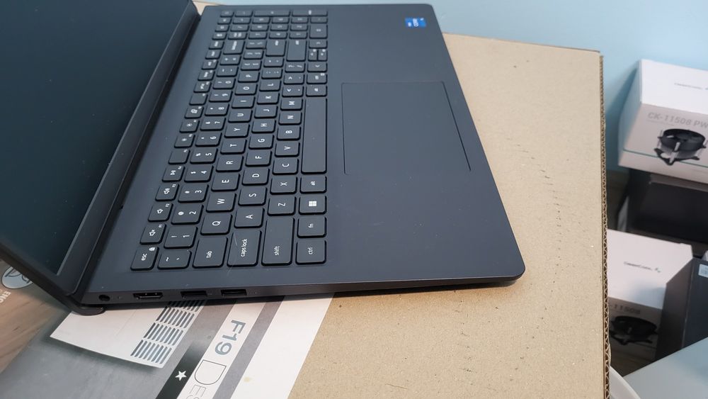 Ноутбук Dell Vostro 15 3510 i5 1135G7/Iris Xe/16gb ddr4/ssd 256gb