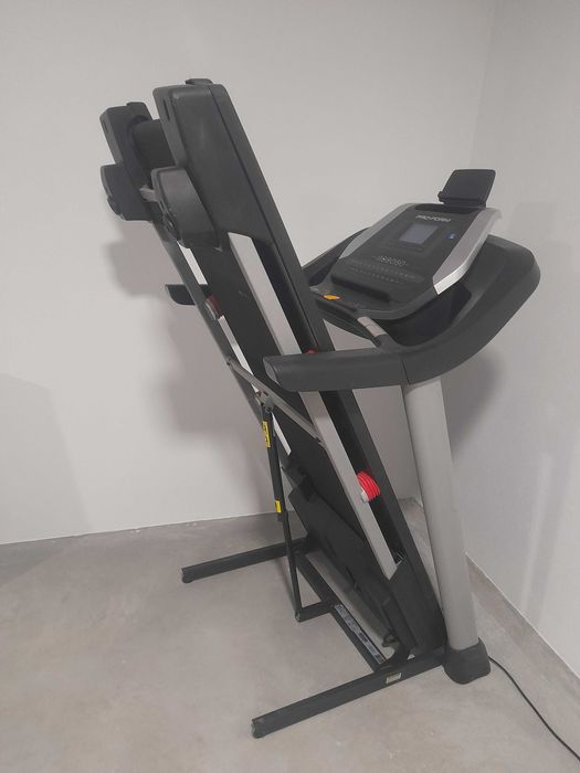 Passadeira de caminhada e corrida da proForm da decathlon 505 CST