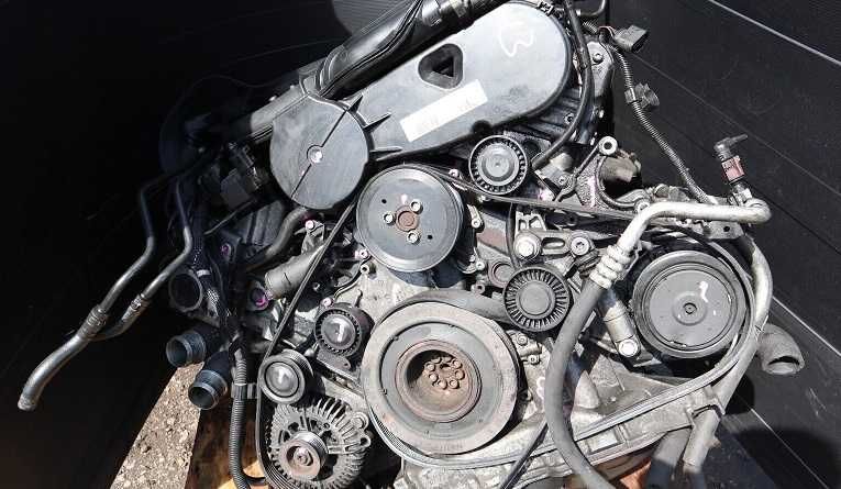 motor audi q7 3.0 tdi touareg BUG