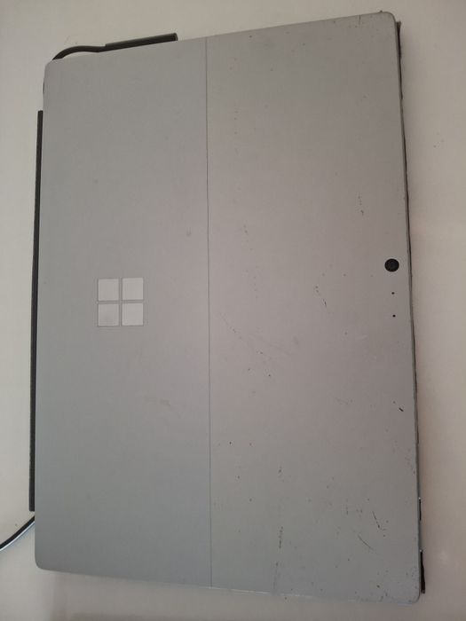 Microsft Surface Pro 4
