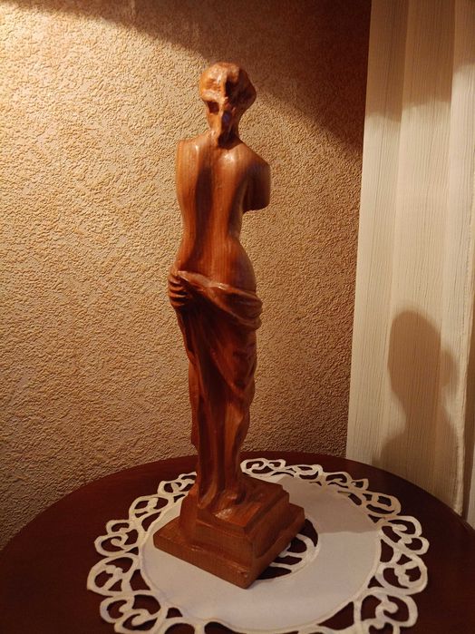 Duża rzeźba Wenus z Milo -lite drewno-rękodzieło.
