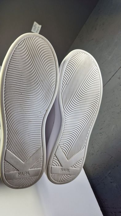 Karl Lagerfeld Kapri Maison. Розмір 43