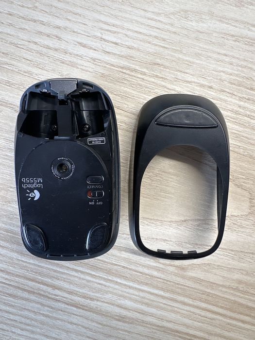 Rato Logitech M555b Bluetooth