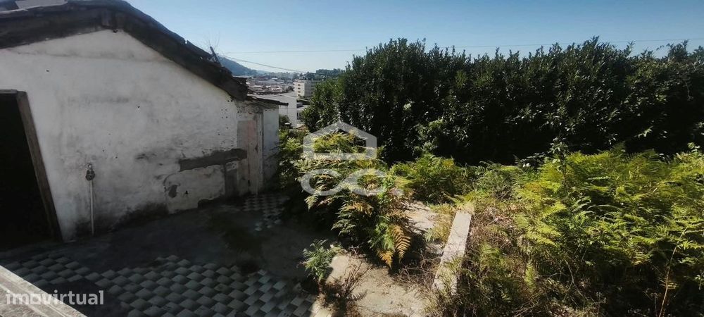 Moradia para Restauro Caldas de Vizela
