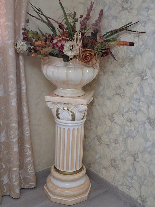 Консольний столик