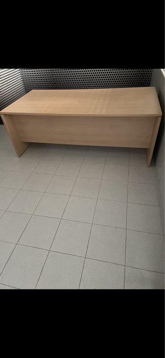 Vendo secretaria 2m x 1m