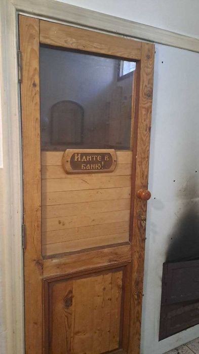 Продається КОМПЛЕКС (житловий будинок + готовий бізнес), розташований за адресою: м. Київ, Голосіївський р-н, вул. Вітянська, 1  Столичне шосе