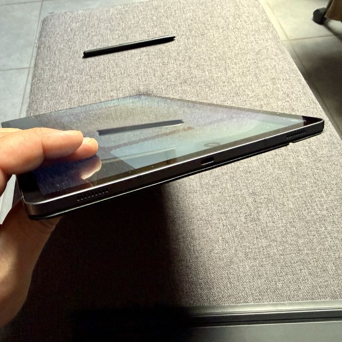 Samsung Galaxy Tab S9+ – Como Novo | Com S Pen + Book Cover