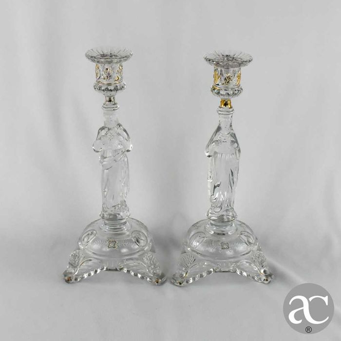 Par castiçais em vidro prensado Val Saint Lambert, circa 1900 a 1915