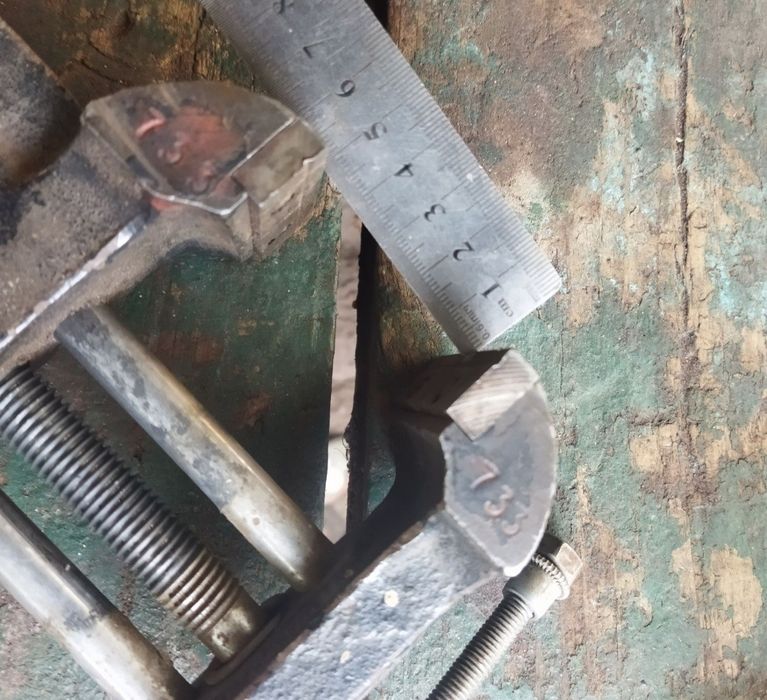 Тиски слесарные СССР