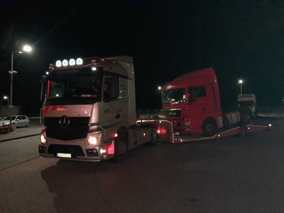 Holowanie ciągników siodłowych, podstawiamy zastępczy ciągnik