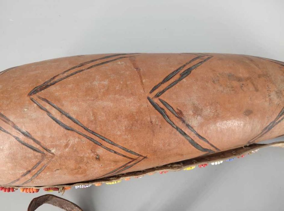 Garrafa e Tubo Africano Vintage