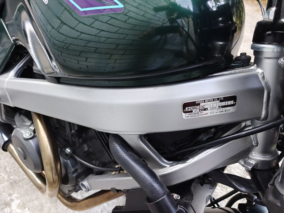 Продам Honda NTV650
