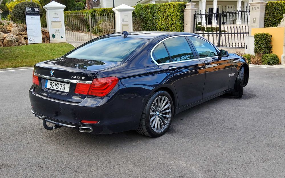BMW 740d 306cv | Nacional | Full Extras | TVs | Night Vision | 360º