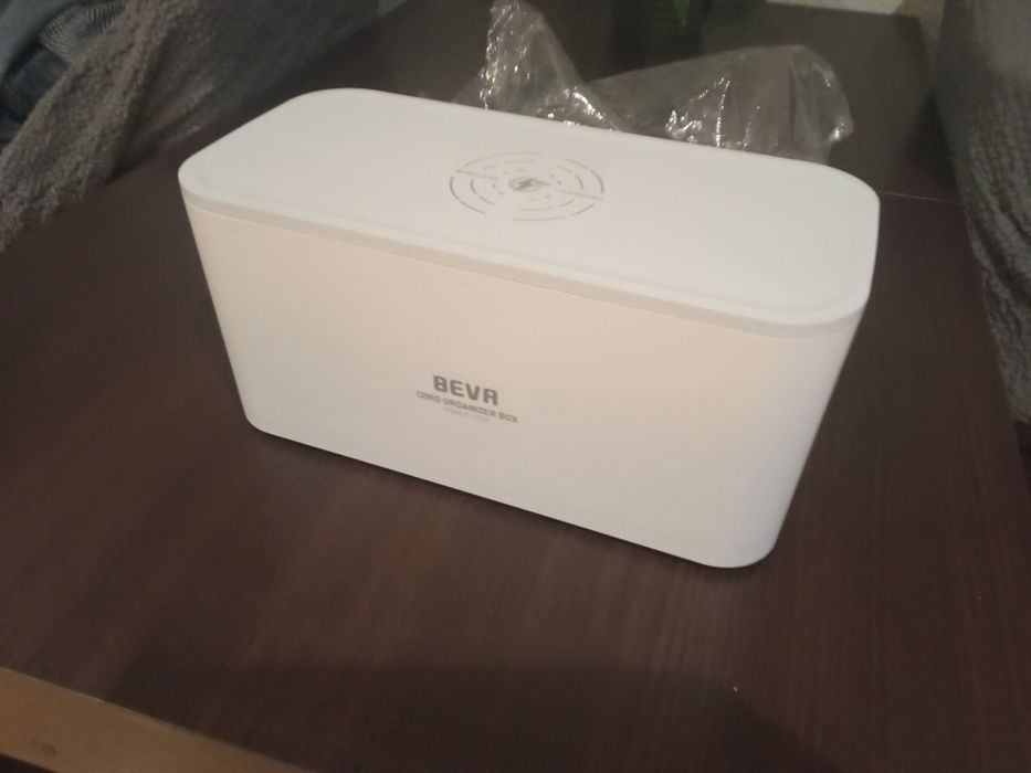 Organizer przewodów BEVA Wireless