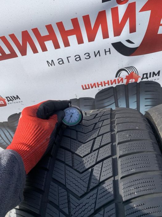 Шини 285/45 R19 Tracmax зима 2022 рік 6,8 мм