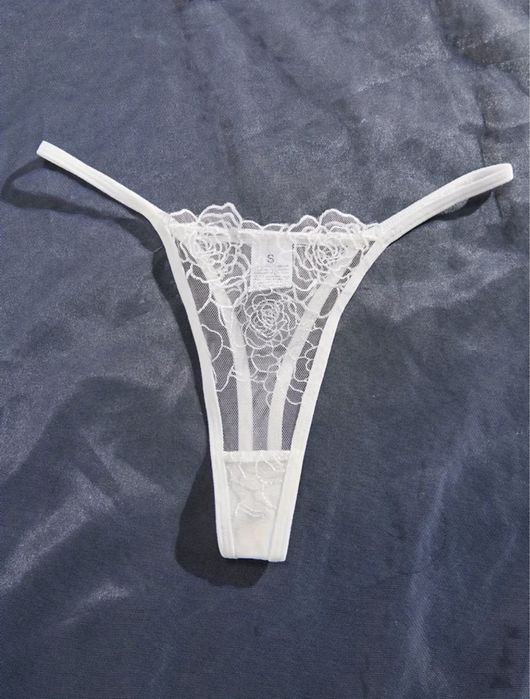 Комплект жіночої нижньої білизни