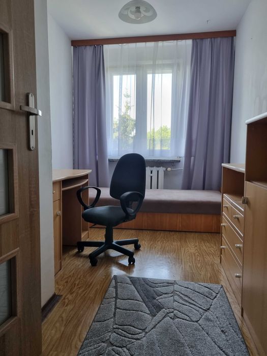 Pokój w mieszkaniu studenckim os. Bazylianówka