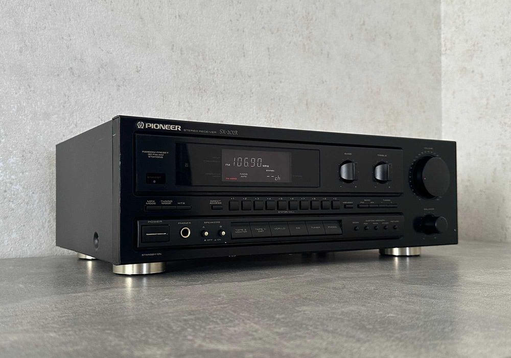 Ресивер Pioneer SX-202R Японія (2 × 65 Вт / 8 Ом / фонокоректор)
