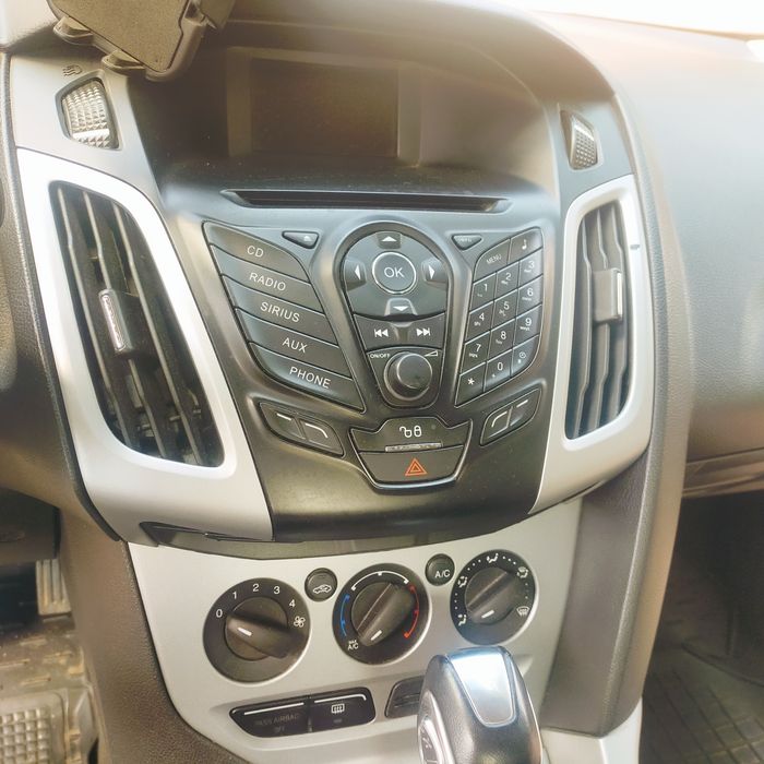 Продам  автомобіль Ford focus
