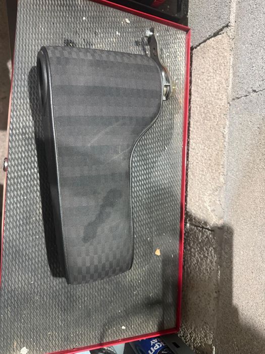 Vendo apoio de breço mercedes 190