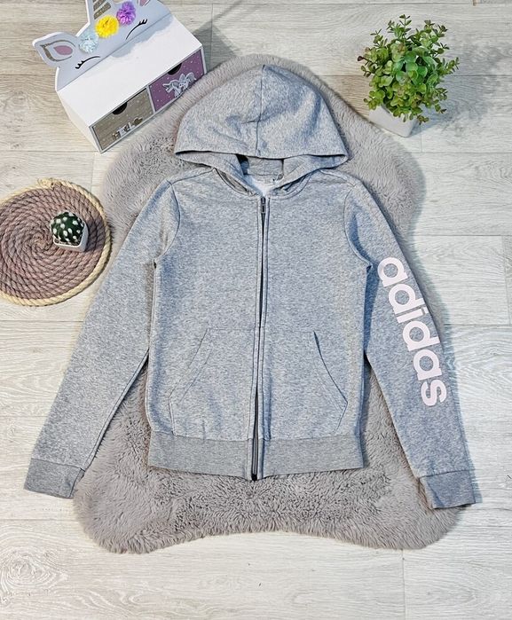 Крутезна спортивна кофта Adidas оригінал