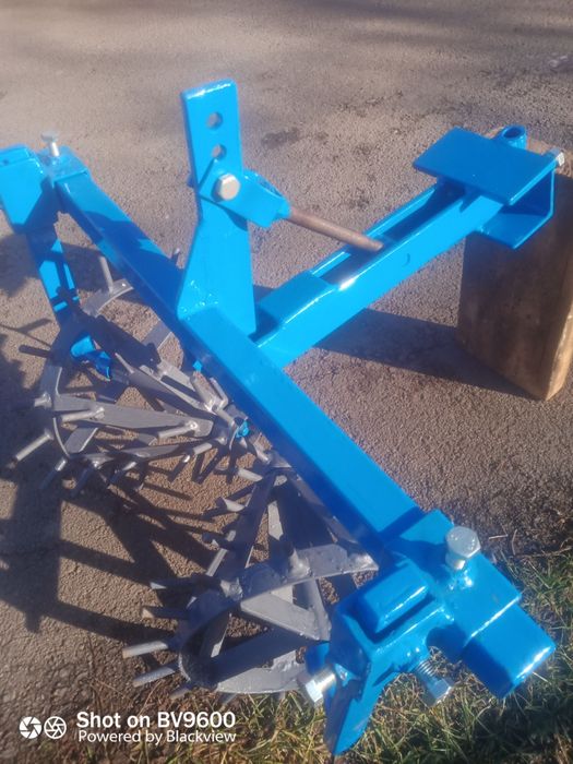 Плуги до мотоблоків.