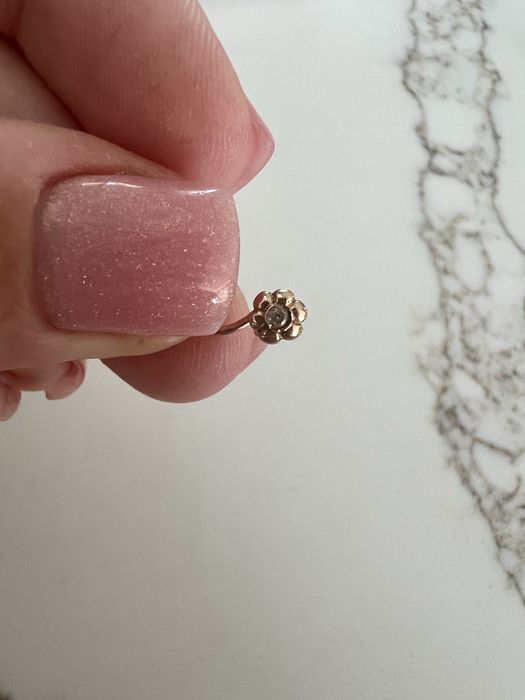 сережка в ніс