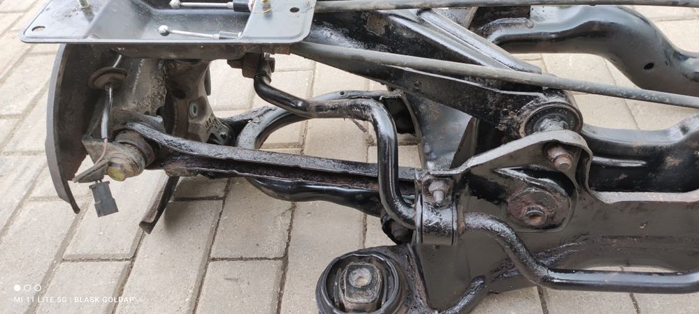 Belka Tył z Audi A6 S6 4.2 Q 300 KM 99 Buda Szeroka Blask Gołdap