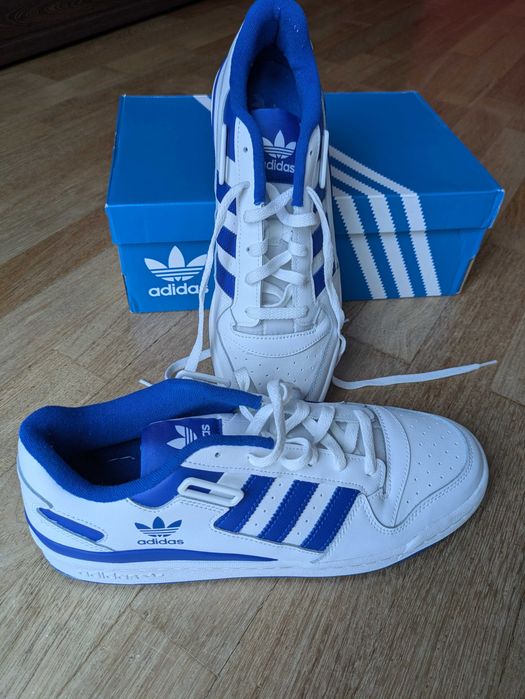 Buty Sneakersy Adidas FY7756 Białe Rozmiar 46