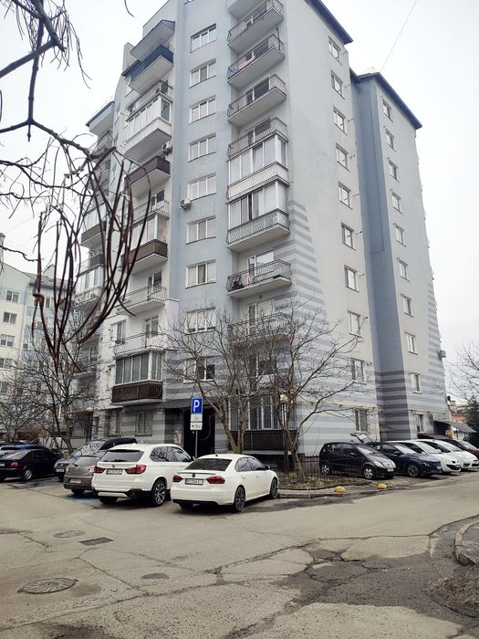 Оренда 2к  н/б вул. Коновальця/Чорновола