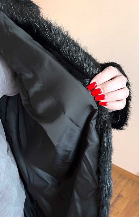 Натуральна шуба з нутрії