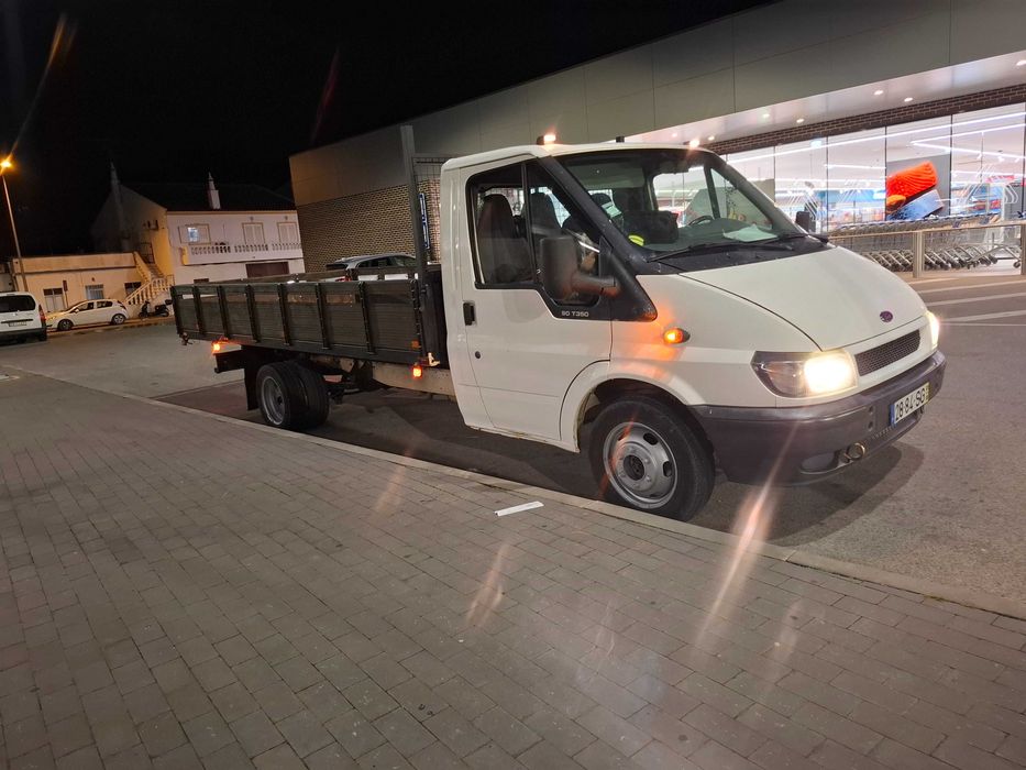 Ford transit de caixa aberta ligeira