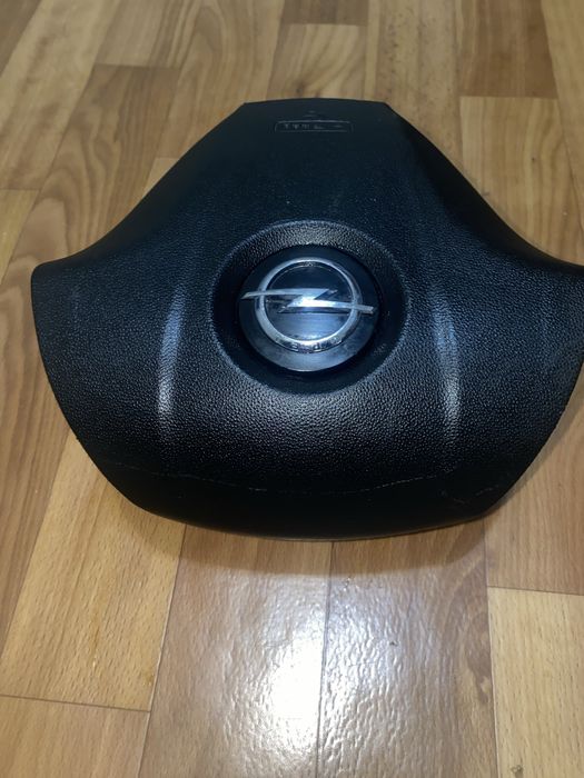 Подушка безопасности руля керма Airbag Опель комбо Opel Combo б/у