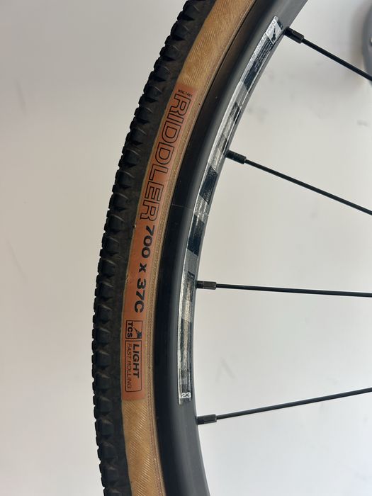 Rodas Gravel 700