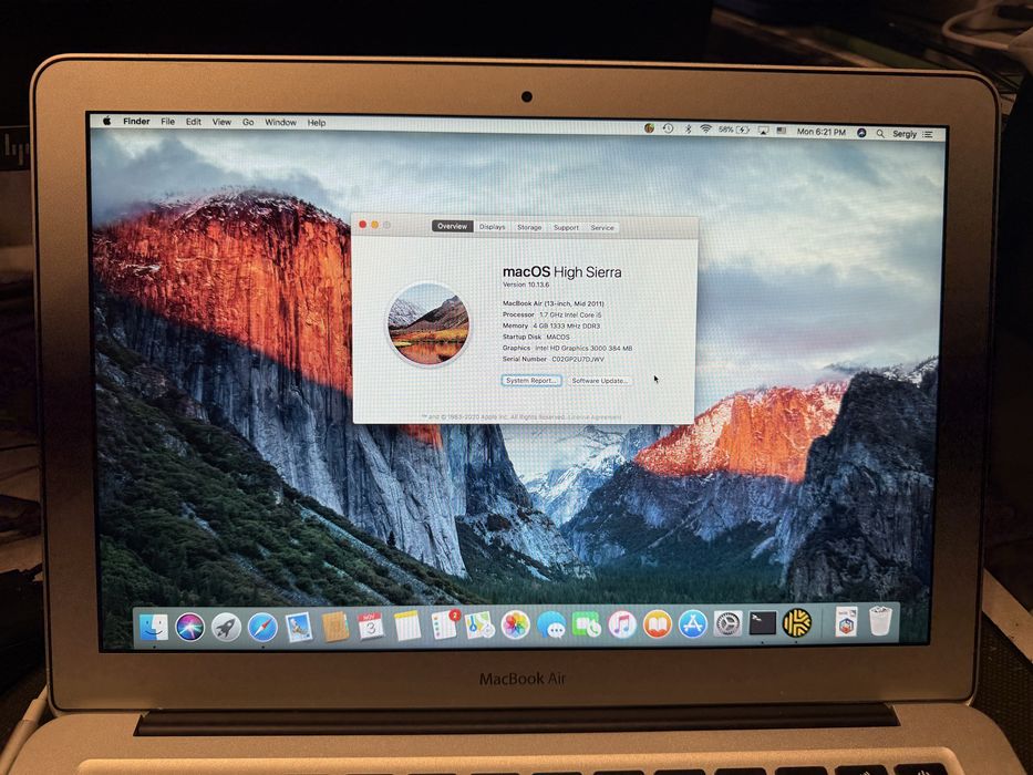 MacBook Air 13” (Mid 2011) – у відмінному стані