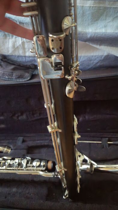 Clarinete Baixo Dó grave
