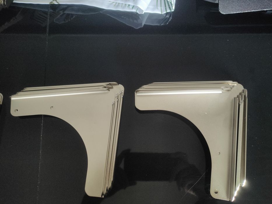 Wsporniki montażowe metalowe nowe