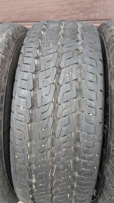 Шини 225/65 R16C 112R Continental VancoCamper