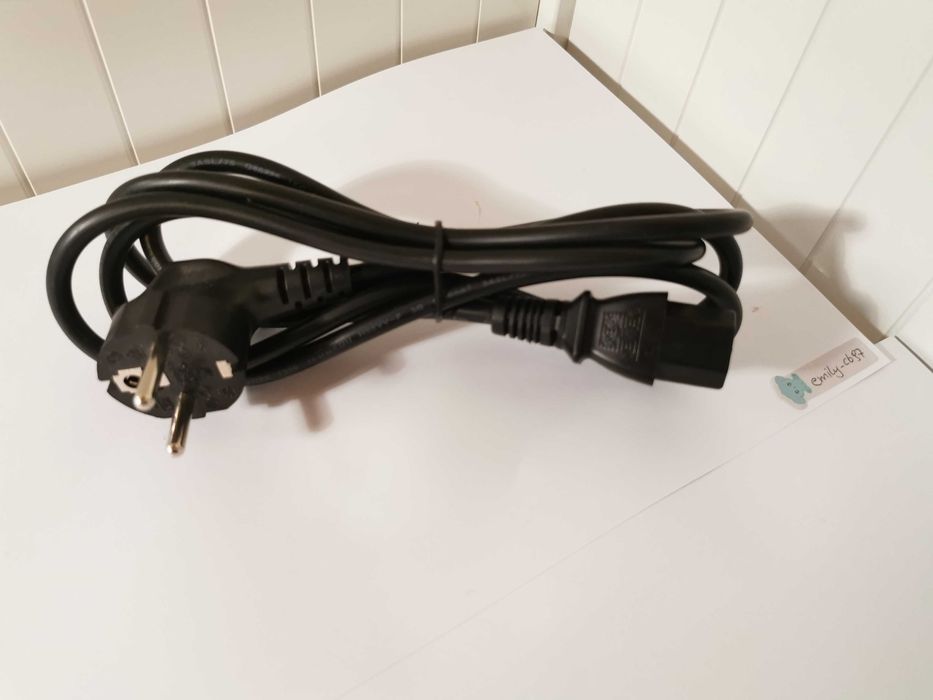 Kabel zasilający męski IEC C13