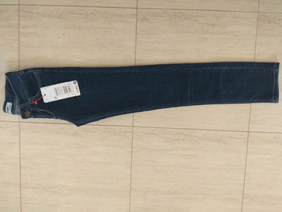 Spodnie jeansowe Flexport