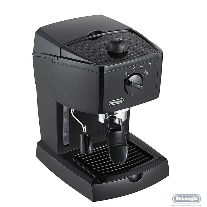 Рожкова кавоварка з капучінатором.