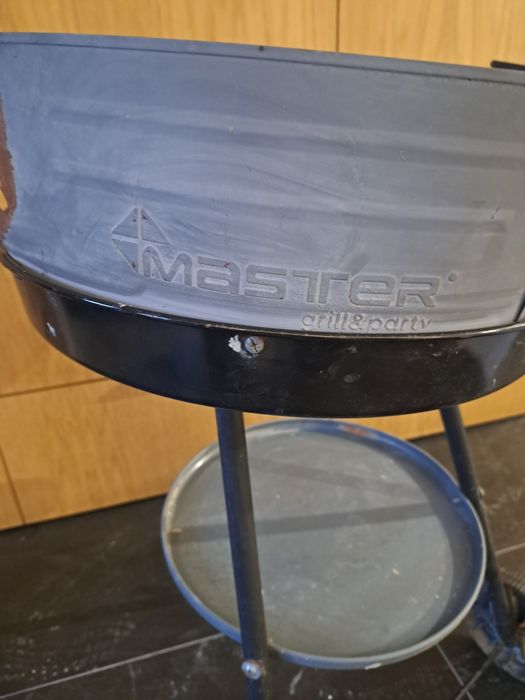 Master grill party