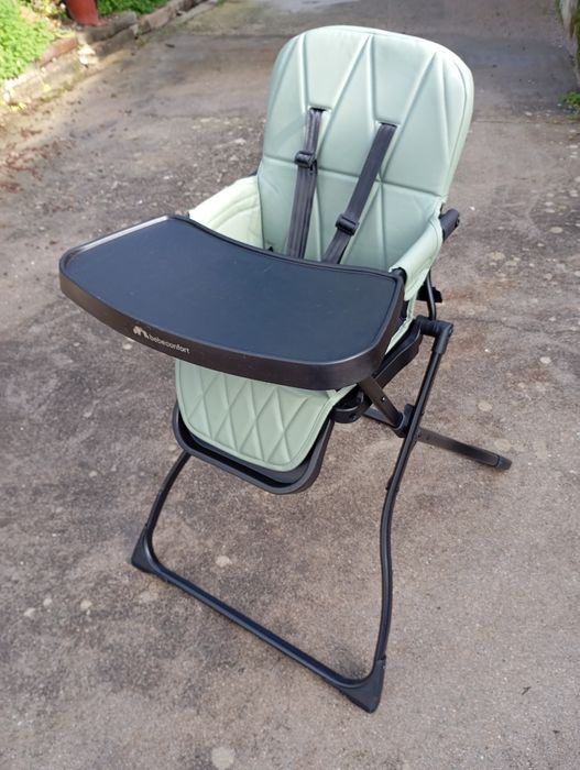 Cadeirinha bebê Confort refeição