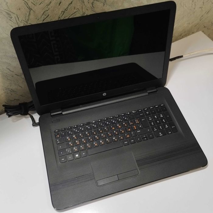 Надёжный ноутбук HP 17-y051 | 17.3 FHD | 4 ядра |видео 1гб | 8/128 SSD